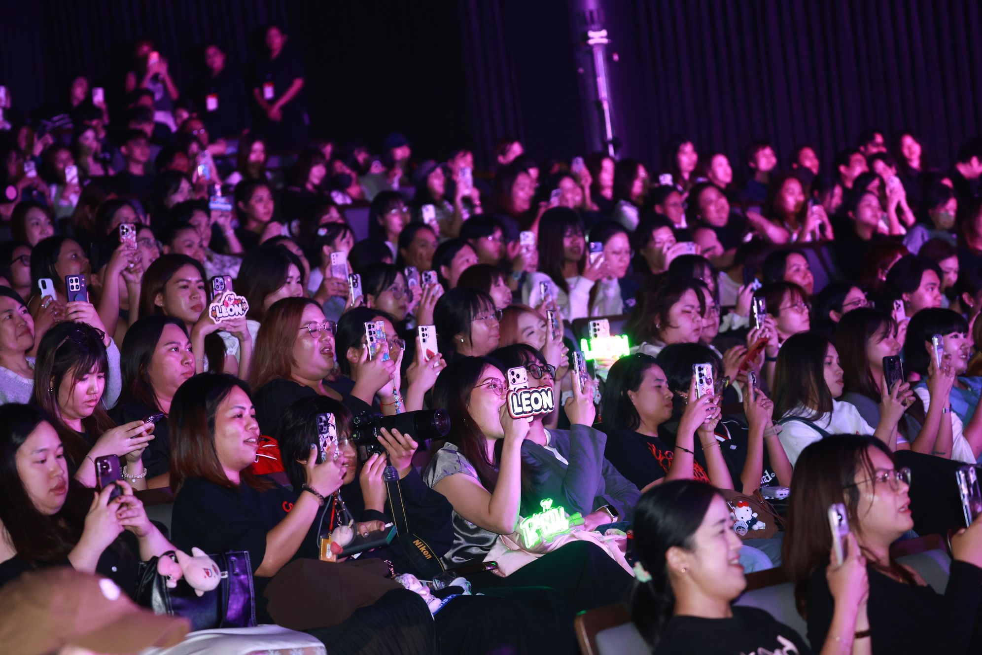 13_ พีพี-บิวกิ้น แท็กทีมศิลปิน T-POP กวาดรางวัลใหญ่ LINE MELODY MUSIC AWARDS 2025.jpg